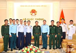General Nguyen Tan Cuong Receives Chief of Staff of Japan Air Self-Defense Force